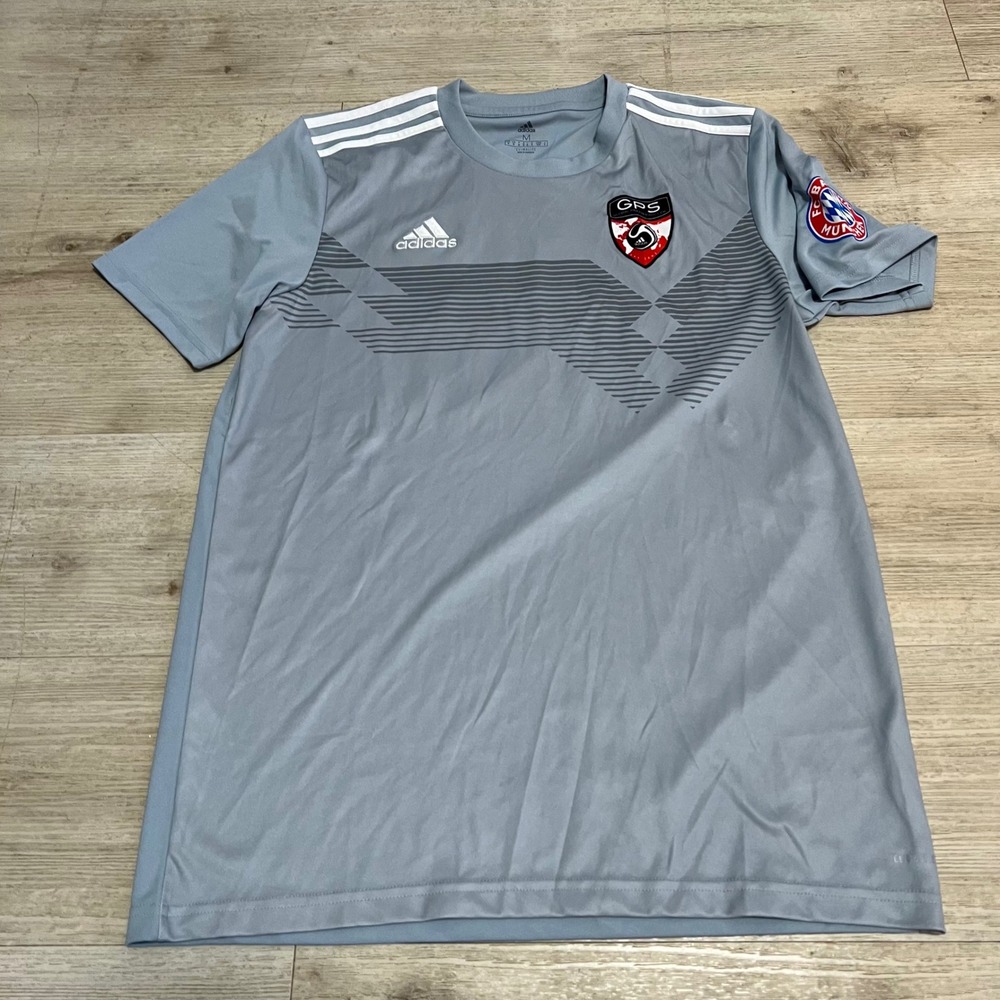 Adidas GPS Global‎ Premier Soccer Jersey Shirt Mens Size M Bayern Munich #26